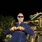 Bitwa na bombki - galeria zdjęć - filmweb