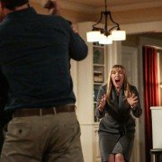 Hostages - galeria zdjęć - filmweb