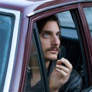 Trust - galeria zdjęć - filmweb