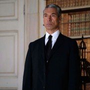 Trust - galeria zdjęć - filmweb