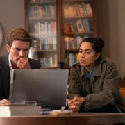 Lynley - galeria zdjęć - filmweb