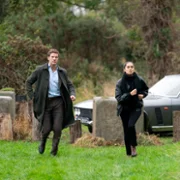 Lynley - galeria zdjęć - filmweb