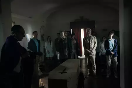 Sanktuarium zła - galeria zdjęć - filmweb