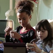 Emergence - galeria zdjęć - filmweb