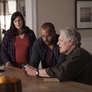 Emergence - galeria zdjęć - filmweb