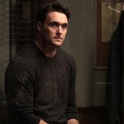 Emergence - galeria zdjęć - filmweb