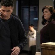Emergence - galeria zdjęć - filmweb