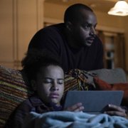 Emergence - galeria zdjęć - filmweb