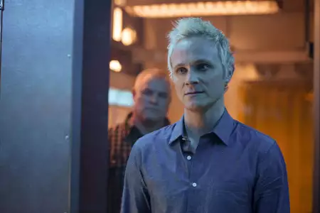 iZombie - galeria zdjęć - filmweb