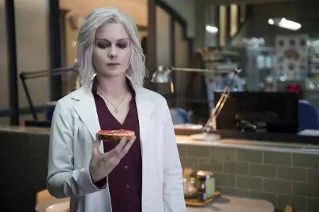 iZombie - galeria zdjęć - filmweb