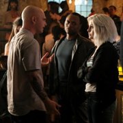 iZombie - galeria zdjęć - filmweb