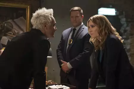 iZombie - galeria zdjęć - filmweb