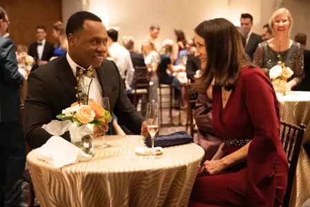 iZombie - galeria zdjęć - filmweb