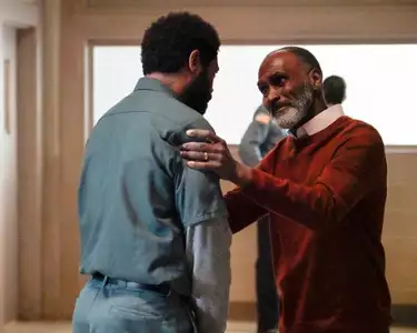 For Life - galeria zdjęć - filmweb