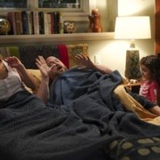 United We Fall - galeria zdjęć - filmweb