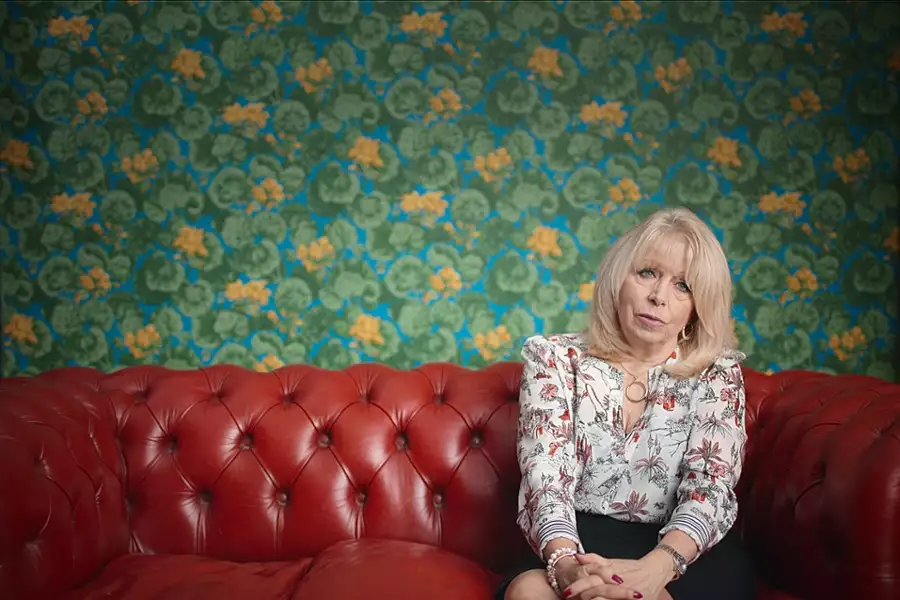 Jimmy Savile: Brytyjski horror - galeria zdjęć - filmweb