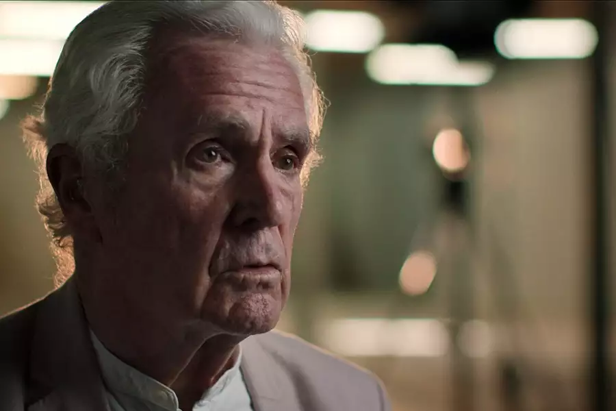 Jimmy Savile: Brytyjski horror - galeria zdjęć - filmweb