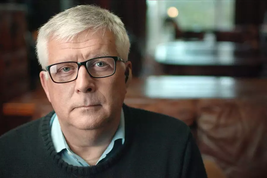 Jimmy Savile: Brytyjski horror - galeria zdjęć - filmweb