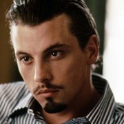 Touch - galeria zdjęć - filmweb