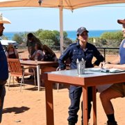 Mystery Road - galeria zdjęć - filmweb