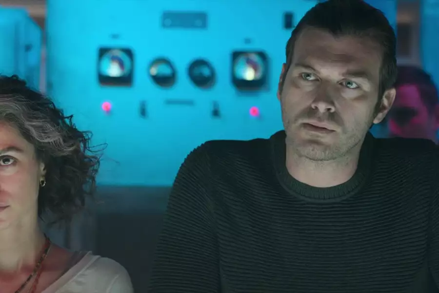 Yakamoz S-245 - galeria zdjęć - filmweb