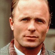 To Kill a Priest - galeria zdjęć - filmweb