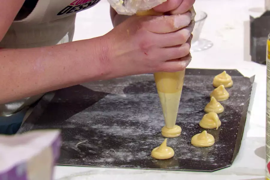 Zumbo's Just Desserts - galeria zdjęć - filmweb