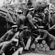All Quiet on the Western Front - galeria zdjęć - filmweb