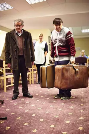 Derek - galeria zdjęć - filmweb