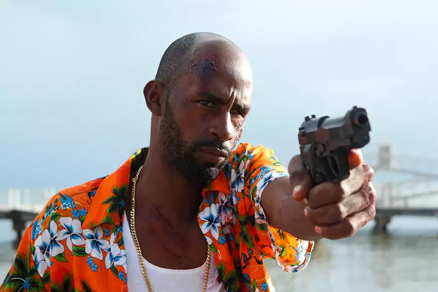 Bestia z Belize - galeria zdjęć - filmweb