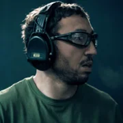 B.R.I. - galeria zdjęć - filmweb