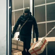 B.R.I. - galeria zdjęć - filmweb