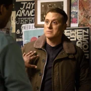 Resident Alien - galeria zdjęć - filmweb