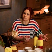 Resident Alien - galeria zdjęć - filmweb