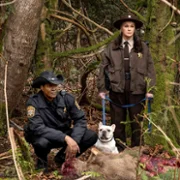Resident Alien - galeria zdjęć - filmweb