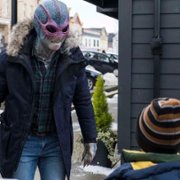 Resident Alien - galeria zdjęć - filmweb