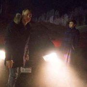 Resident Alien - galeria zdjęć - filmweb