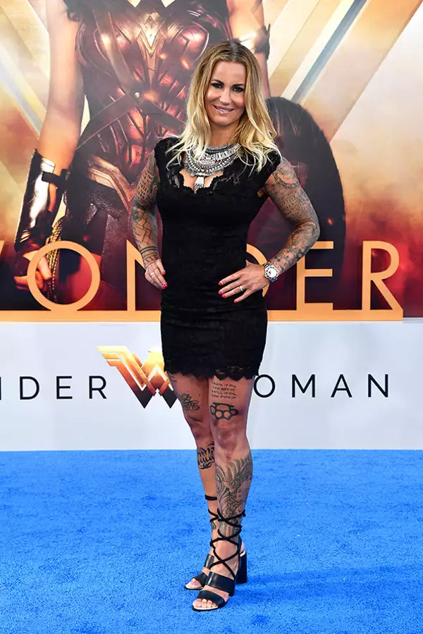 Wonder Woman - galeria zdjęć - filmweb