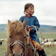 Jaskinia żołtego psa - galeria zdjęć - filmweb