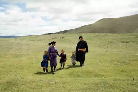 Jaskinia żołtego psa - galeria zdjęć - filmweb