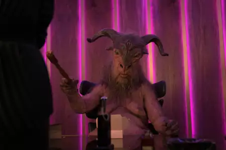 Evil - galeria zdjęć - filmweb