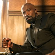 Evil - galeria zdjęć - filmweb