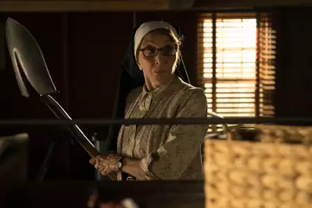 Evil - galeria zdjęć - filmweb