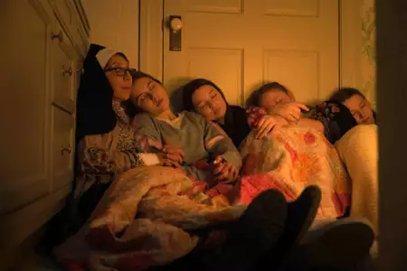 Evil - galeria zdjęć - filmweb