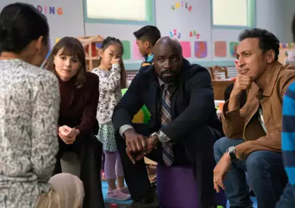 Evil - galeria zdjęć - filmweb