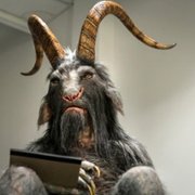 Evil - galeria zdjęć - filmweb