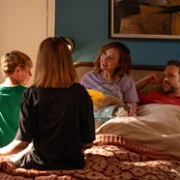 Trying - galeria zdjęć - filmweb