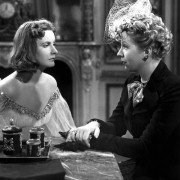 Ninotchka - galeria zdjęć - filmweb