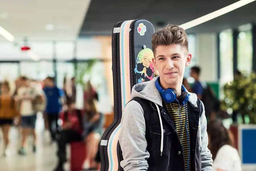 #Jestem M. Misfit - galeria zdjęć - filmweb