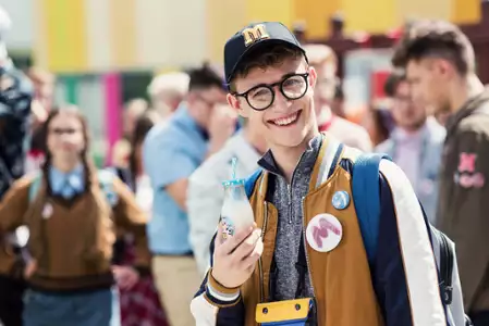 #Jestem M. Misfit - galeria zdjęć - filmweb
